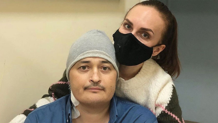 Тимур Гайдуков с супругой