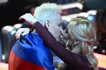 Ярослав Дронов (Россия) и глава Лиги безопасного интернета Екатерина Мизулина на международном музыкальном конкурсе «Интервидение» в Москве