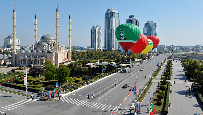 Гуляния по случаю празднования 198-летия города Грозного