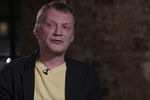 Алексей Серебряков во время интервью Юрию Дудю (кадр из видео)