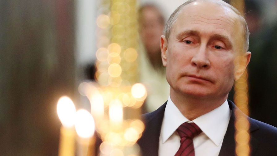 «Сатана первым вошел в храм»: соцсети высмеяли визит Путина на пасхальное богослужение (видео)