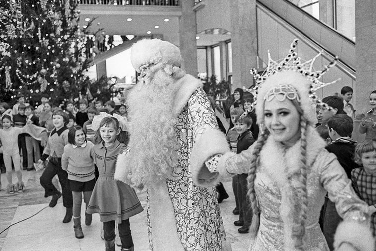 Москва. Новогодний хоровод в&nbsp;Кремлевском дворце съездов, 1977&nbsp;год