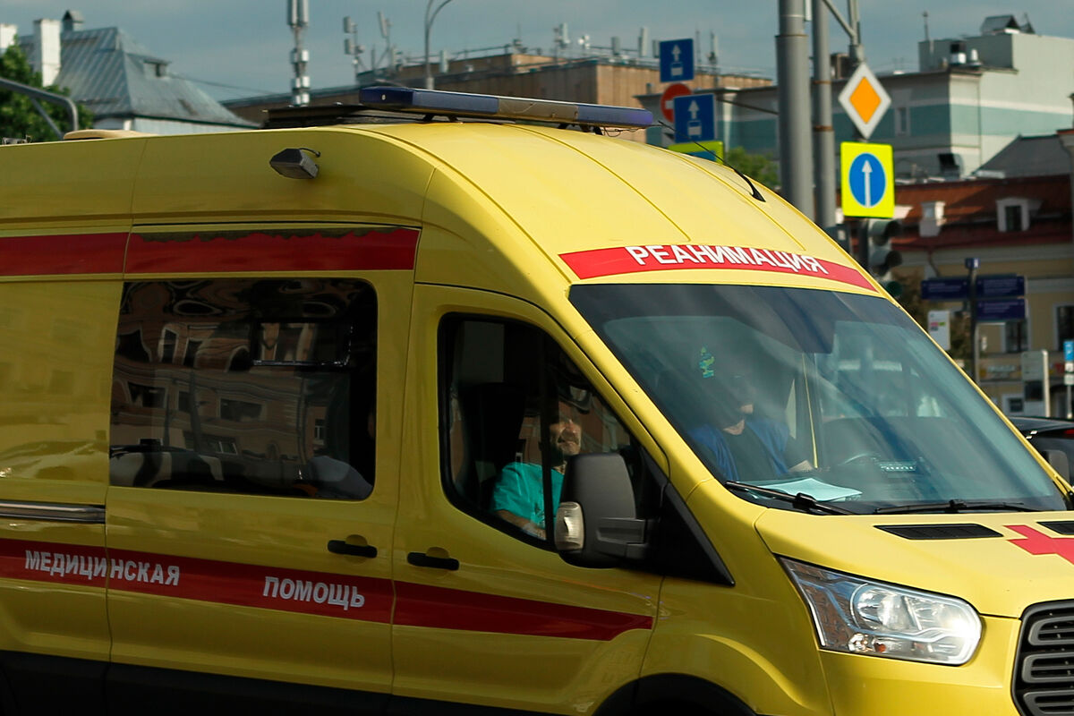 В Уфе четырехлетняя девочка умерла в реанимобиле по дороге в больницу, мать  винит в смерти дочери медиков - Газета.Ru | Новости