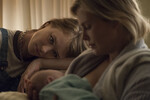 <b>«Талли» (2018)</b>
<br><br>
Однажды к ней на помощь приходит ночная няня Талли , которая помогает Марло выделить время для себя и прекрасно справляется с сыном женщины, страдающим от ментальных проблем. Но однажды Талли заявляет, что больше не может работать няней.
