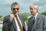 Президент Крыма Юрий Александрович Мешков (справа) и заместитель председателя правительства Евгений Федорович Сабуров, 1994 год