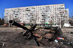 A burnt tank on Shevchenko Boulevard in Mariupol, March 2022
