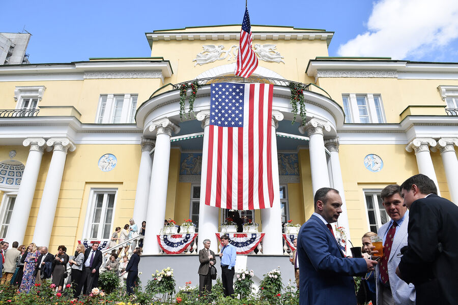 Прием в резиденции посла США в России по случаю Дня независимости США, Москва, 2017 год