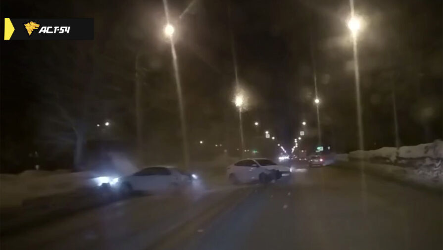 На видео попало, как авто с человеком перевернулось в жестком ДТП