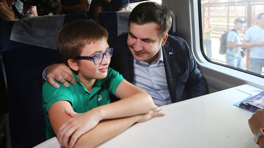 Михаил Саакашвили с сыном в городе Пшемысль, Польша, 2017 год