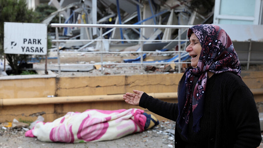 Власти Турции сообщили о гибели более 6,6 тысяч иностранцев в результате землетрясений