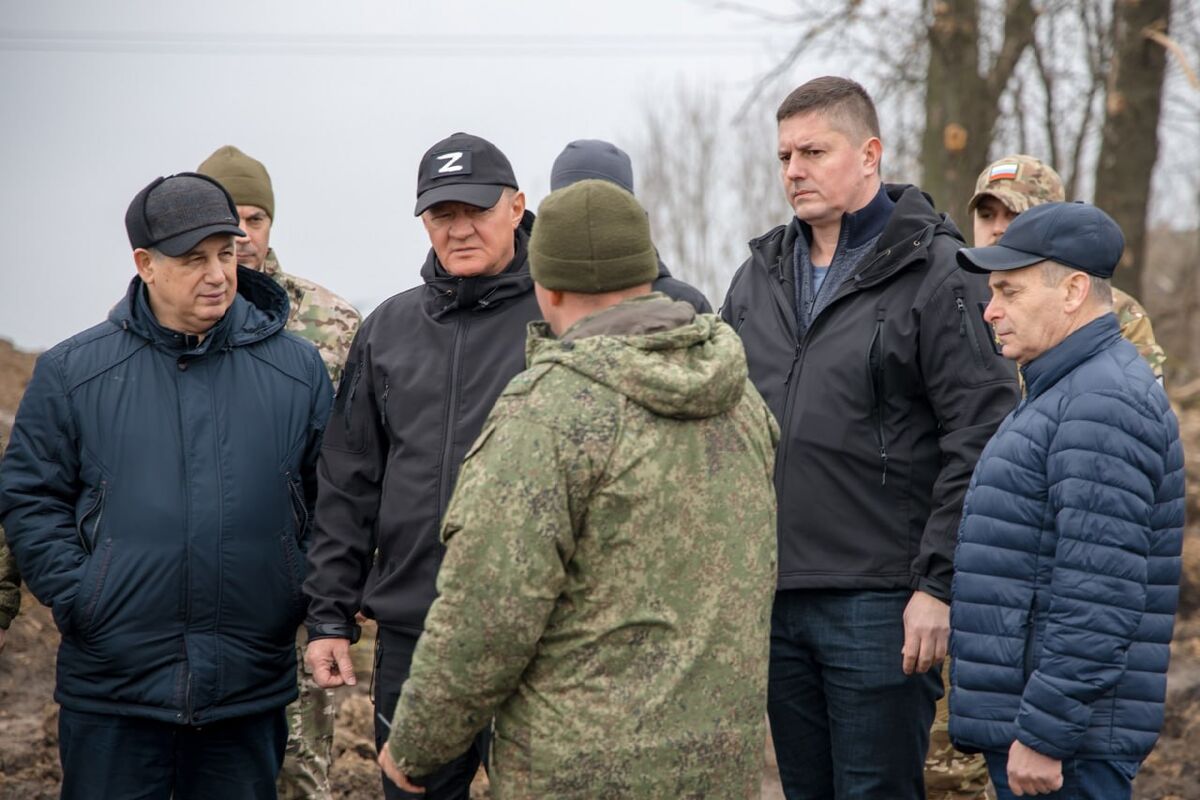 Губернатор Старовойт осмотрел опорные пункты в приграничной зоне Курской  области - Газета.Ru | Новости