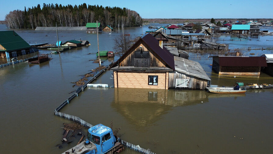 Число затопленных сел в Якутии выросло до 13