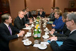 Президент России Владимир Путин и канцлер Германии Ангела Меркель во время рабочей встречи 