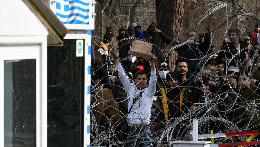 Мигранты на&nbsp;турецко-греческой границе
