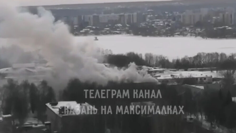 Казанское Танковое училище загорелось и попало на видео