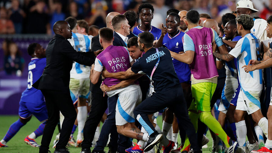 Во Франции обвинили игроков сборной Аргентины по футболу в провокациях