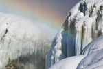 Радуга над Ниагарским водопадом, февраль 2021 года