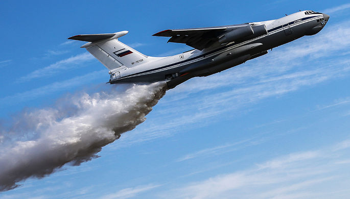 Самолет Ил-76МД во время стратегических командно-штабных учений «Кавказ-2016» на...