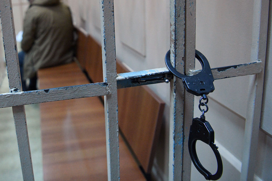 Житель Кузбасса получил 12 лет тюрьмы за интимную переписку с 60 детьми 