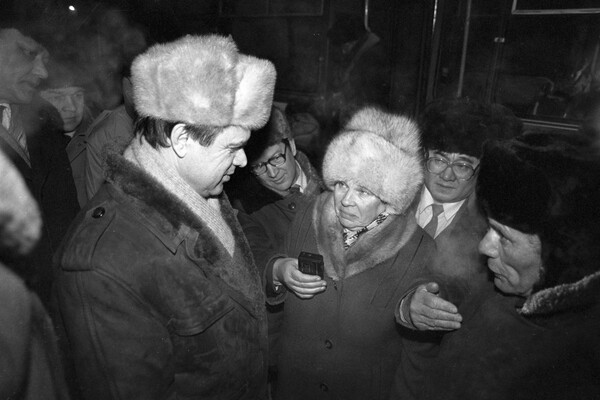 Председатель Верховного Совета РСФСР Руслан Хасбулатов встречается с&nbsp;жителями Якутска, 1992&nbsp;год