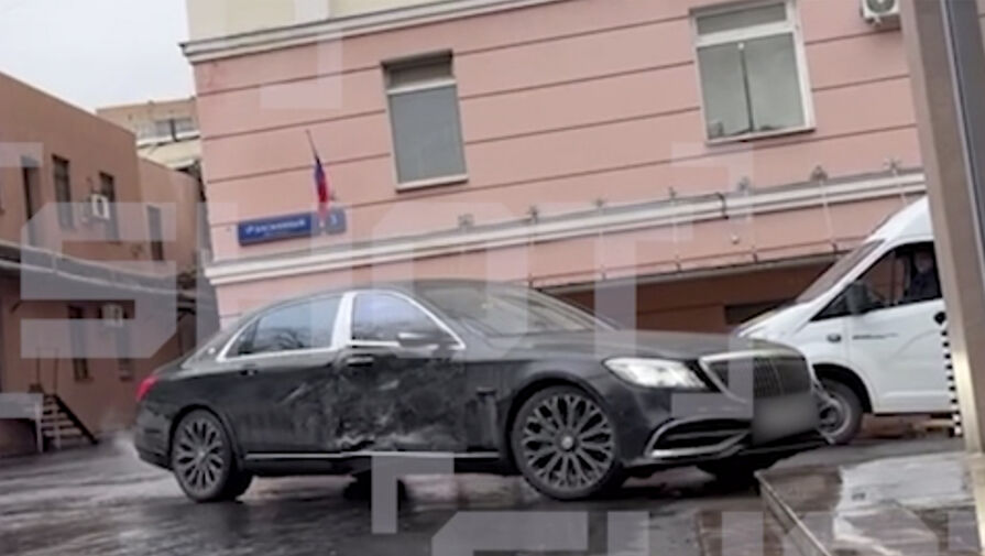 Maybach Жириновского побывал в двух авариях с начала осени