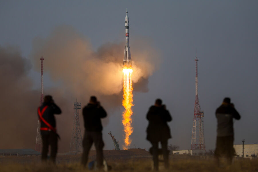 Старт ракеты-носителя &laquo;Союз-2.1а&raquo; с&nbsp;кораблем &laquo;Союз МС-28&raquo; с&nbsp;космодрома Байконур, Казахстан, 27&nbsp;ноября 2025&nbsp;года