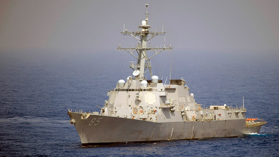 Эскадренный миноносец USS McCampbell в Тихом океане, 2010 год