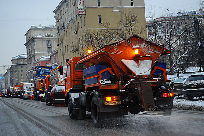 Правительство Москвы объявило о закупке на зиму антигололедных реагентов
