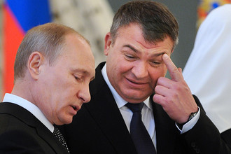 Универсальный принцип текущей кадровой политики — не бросать «своих»