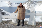 Высший руководитель КНДР Ким Чен Ын на священной горе Пэктусан, 4 декабря 2019 года