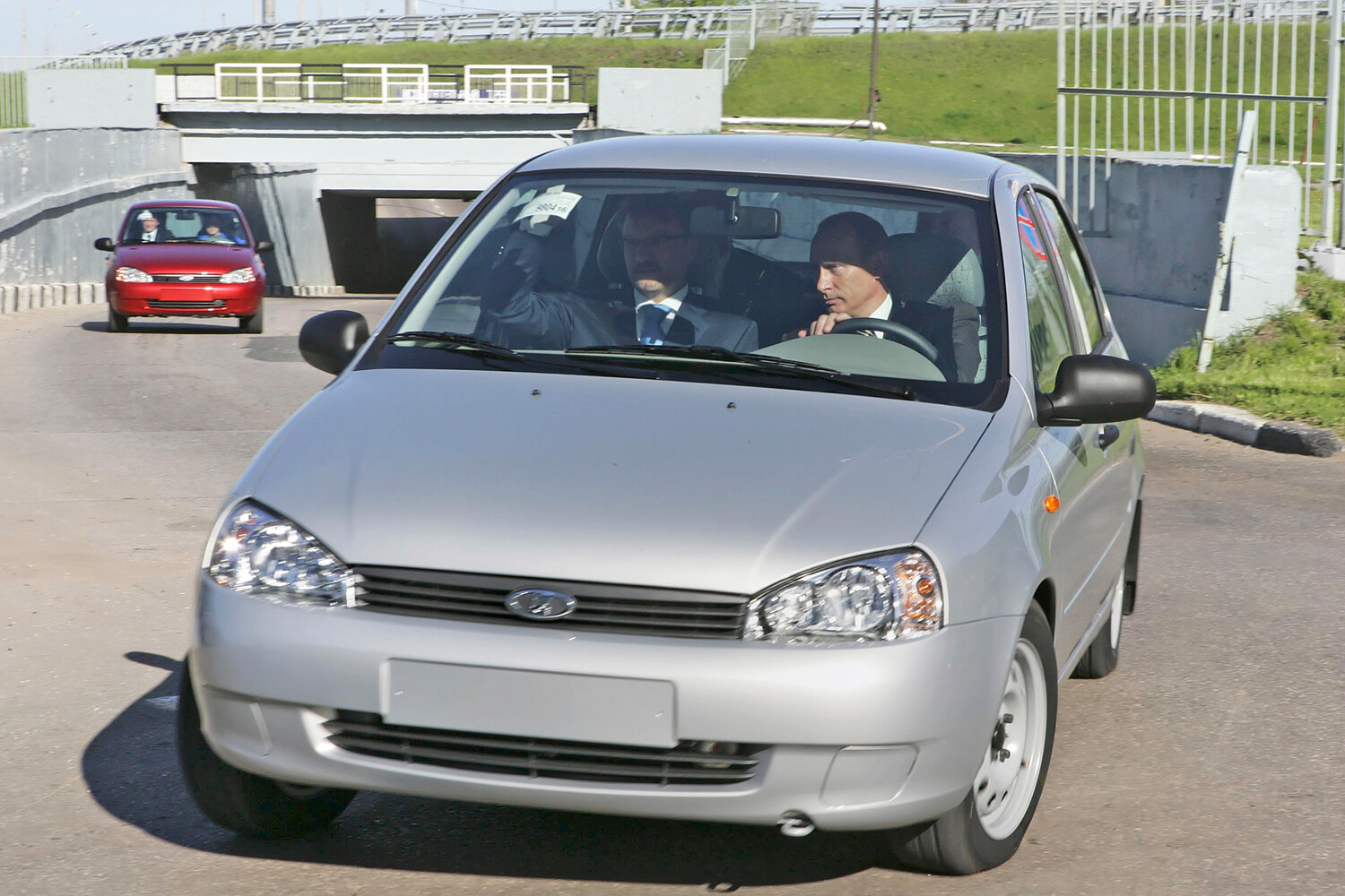 Путину предложили протестировать новую Lada Iskra - Газета.Ru | Новости