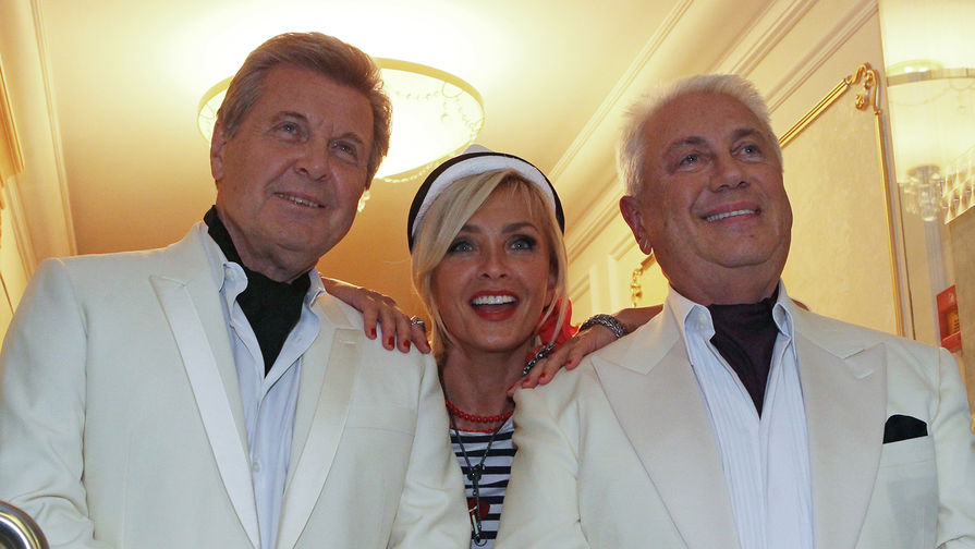 Лев Лещенко, Лайма Вайкуле и Владимир Винокур перед началом концерта Иосифа Кобзона в Кремле, 2012 год