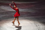 Ирина Слуцкая выступает в ледовом шоу «Щелкунчик 2» в СК «Олимпийский» в Москве, 2017 год