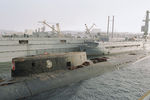 АПЛ «Курск» в плавучем доке ПД-50 судоремонтного завода в Росляково, 24 октября 2001 года