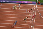 Американка Эллисон Феликс выиграла золото на дистанции 200 м