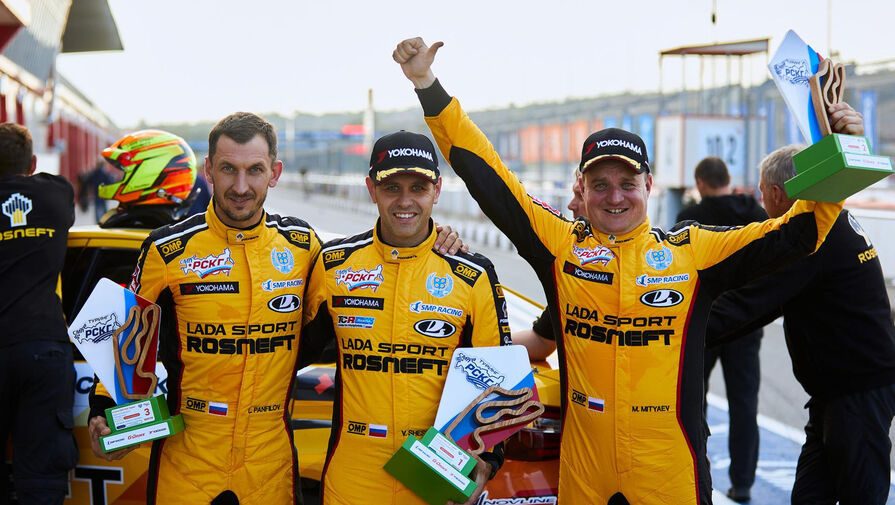 Команда Lada Sport Rosneft подтвердила звание чемпиона российской серии кольцевых гонок