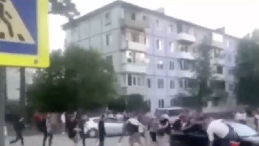 В Брянской области подрались десятки футбольных фанатов