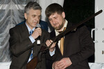 Завкафедрой мировой экономики Академии имени Плеханова Руслан Хасбулатов и президент Чечни Рамзан Кадыров на приеме в честь празднования годовщины президентства Кадырова в Гудермесе, 2008 год