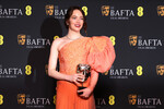 Актриса Эмма Стоун («Лучшая актриса» за роль в фильме «Бедные-несчастные») на 77-й церемонии вручения премии BAFTA, 18 февраля 2024 года
