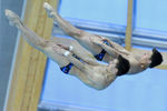 Россияне Виктор Минибаев и Артем Чесако стали серебряными призерами в соревнованиях по синхронным прыжкам в воду с вышки