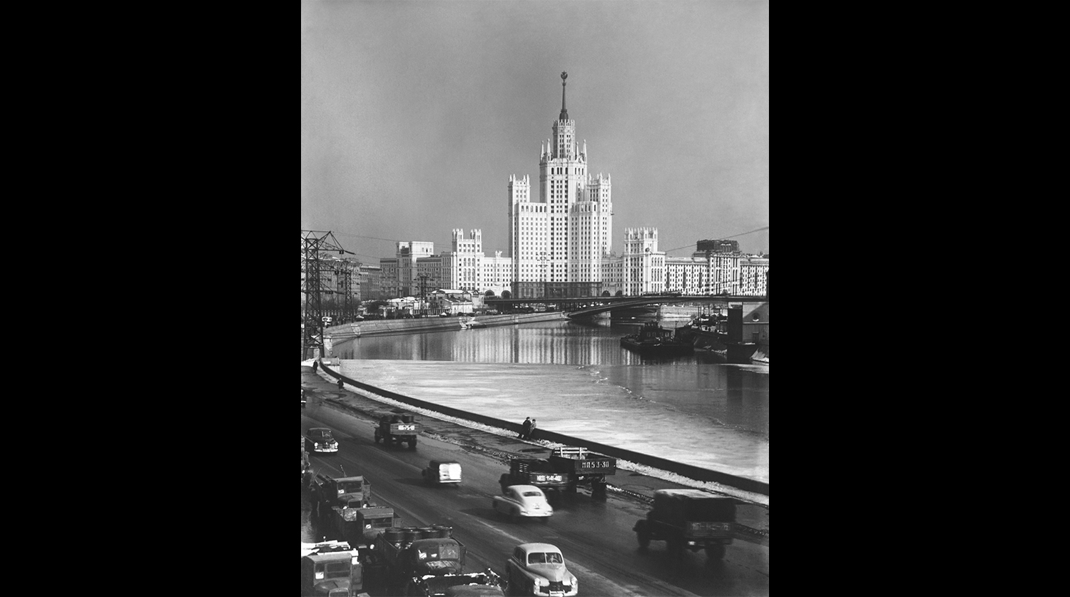 Высотное здание на Котельнической набережной в Москве, 1956 год