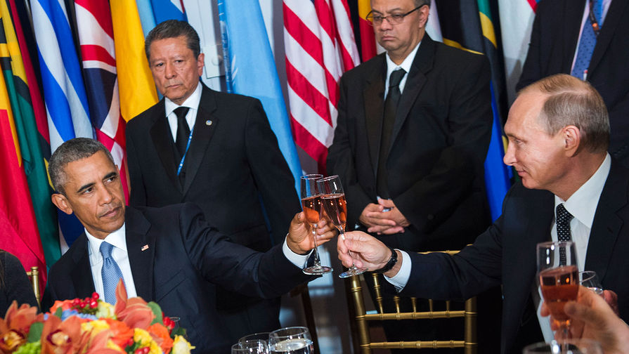 Президент США Барак Обама и президент России Владимир Путин на ланче в ООН, 2015 год