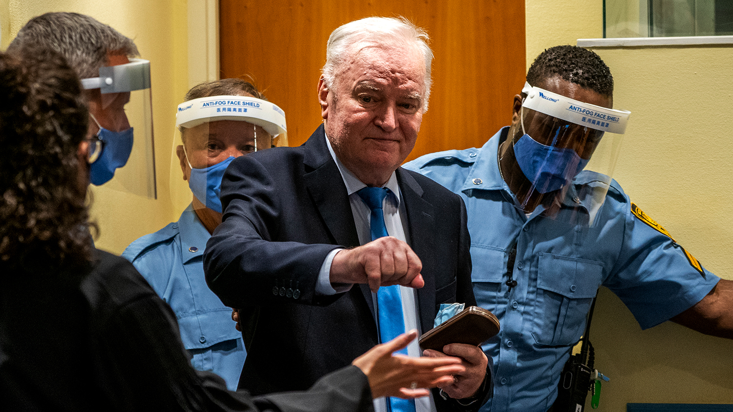 Арест гааги. Генерал Ратко Младич. Ратко Младич в суде. Ратко Младич в Гааге. Ратко Младич 2022.