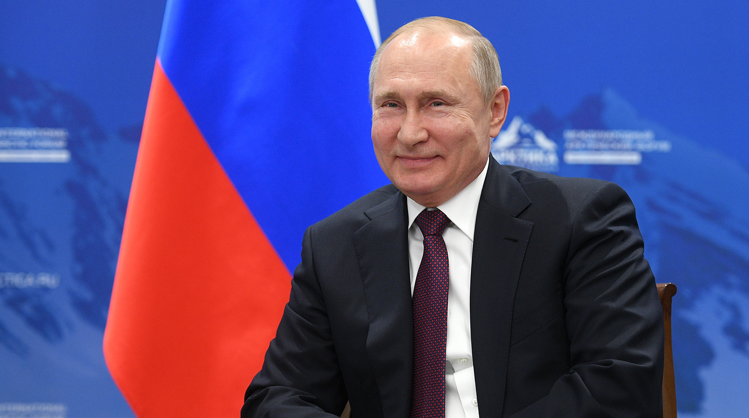 Владимир Путин направил послание участникам ПМЭФ-2019