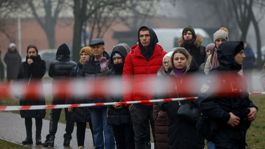 ГСЧС Украины опубликовала новые данные о потерях при крушении вертолета в Броварах