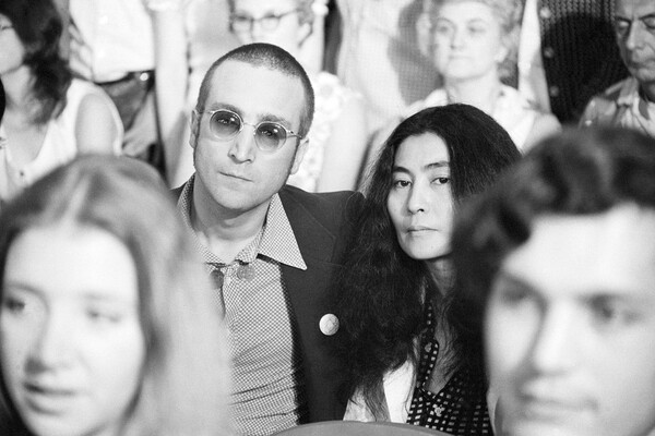 Джон Леннон и Йоко Оно на&nbsp;судебном заседании по&nbsp;&laquo;Уотергейту&raquo;, 1973&nbsp;год