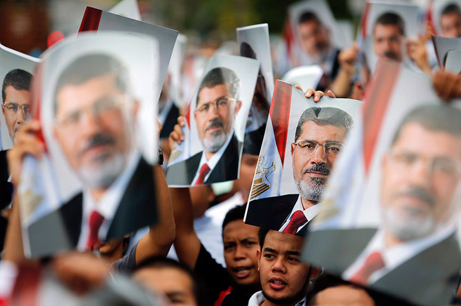 Египетскому экс-президенту Египта Мухаммеду Мурси предъявлены обвинения в сговоре с ХАМАС