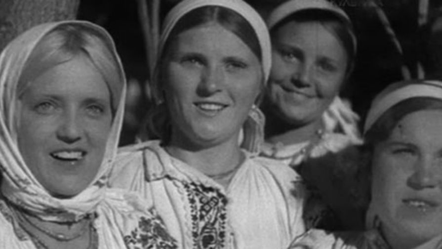 Кадр из фильм «Богатая невеста» (1937)