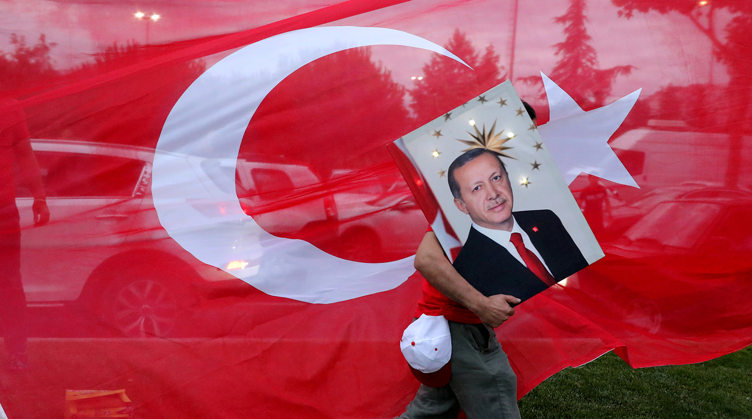 Партия Эрдогана добилась отмены результатов проигранных выборов в Стамбуле