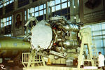 Работа со станцией «Луна-17» в сборочном цехе НПО Лавочкина